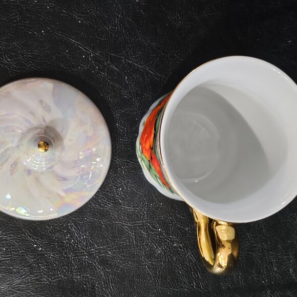 Elegant Pearlescent Porcelain Mug From Czech Republic Mug With Gold Rim Hand Pai - Picture 3 of 9